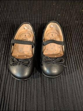 wonder nation Black Mary Jane Flats with Bow Size 5